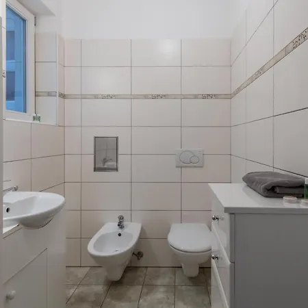 Apartment Carolinum