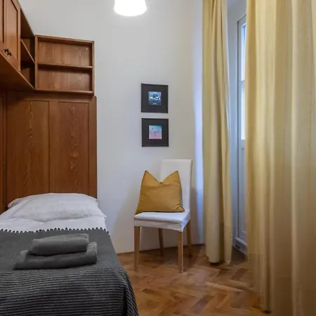Carolinum Διαμέρισμα Πράγα